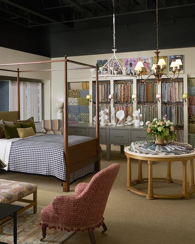 WellsAbbottShowroom_2261
